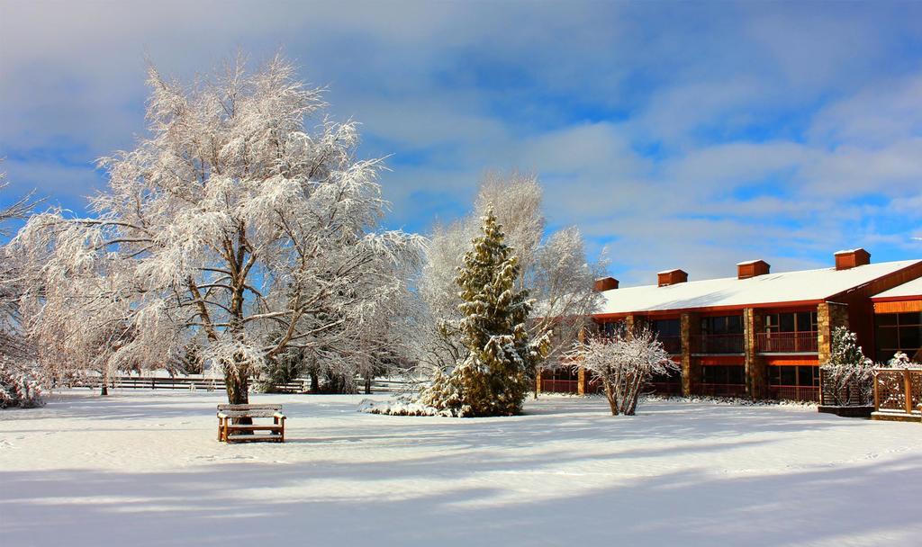 Distinction Mackenzie Country Hotel Twizel Exterior foto