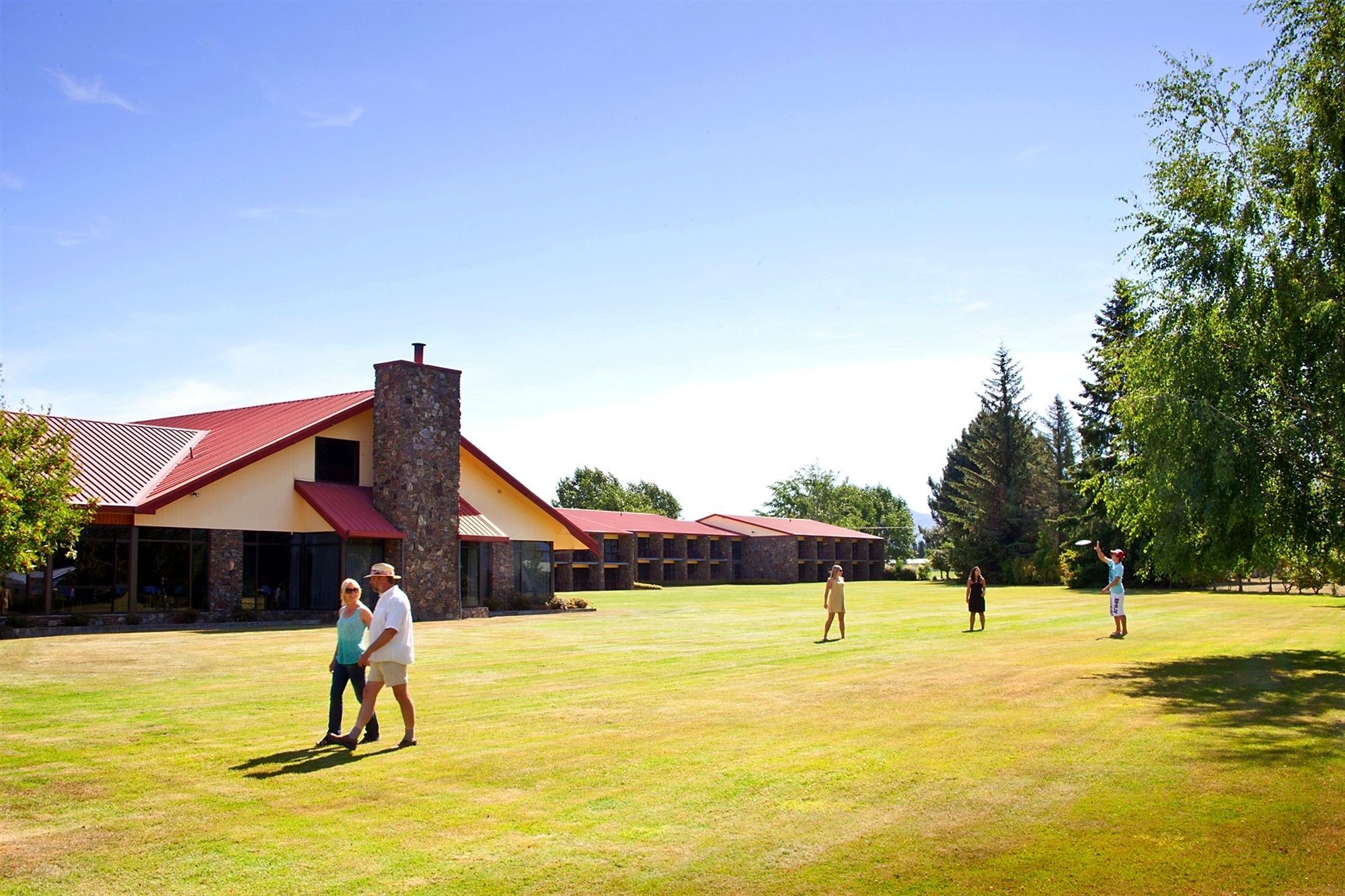 Distinction Mackenzie Country Hotel Twizel Exterior foto